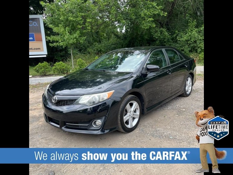 2013 Toyota Camry Sedan