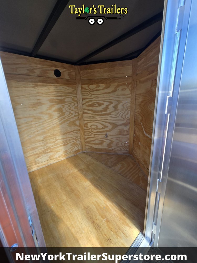 2025 Quality Cargo 60x8 Enclosed Cargo 2,990k GVWR