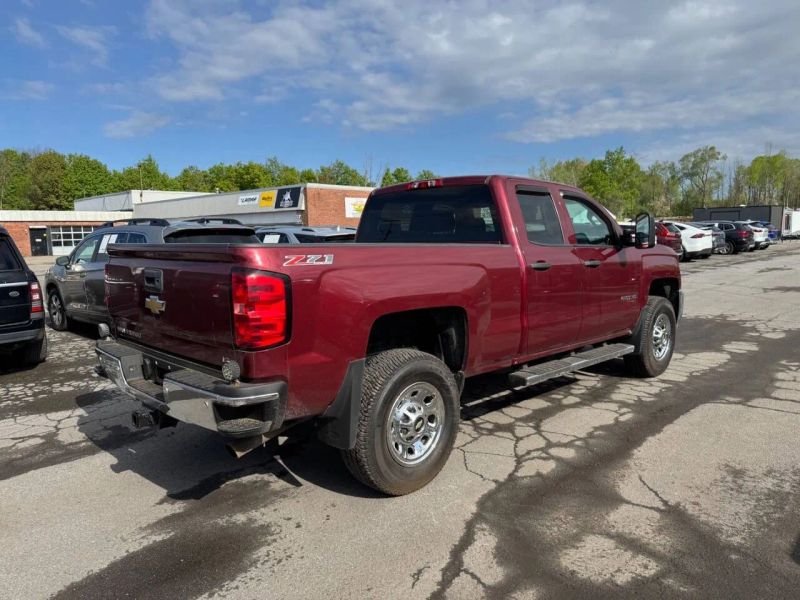 2015 Chevrolet Silverado 2500 HD Double Cab Pickup