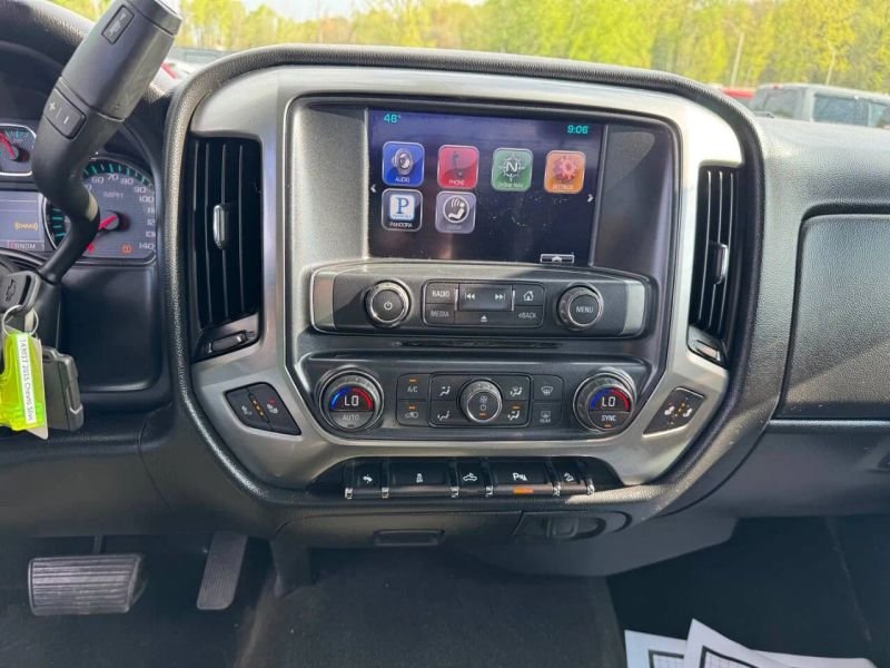 2015 Chevrolet Silverado 2500 HD Double Cab Pickup