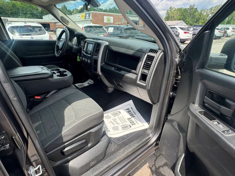 2021 Ram 1500 Classic Crew Cab Pickup