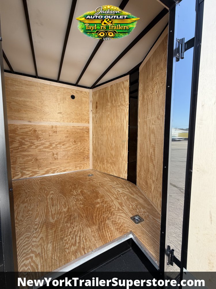 2027 Homesteader 8.5 x 16 w/ 7' Ceiling