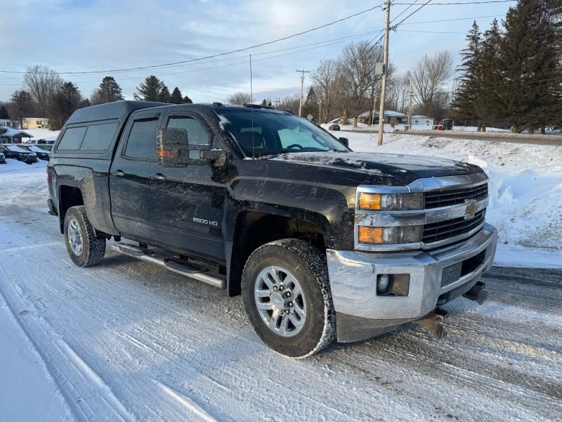 2015 Chevrolet Silverado 2500 HD Double Cab Pickup