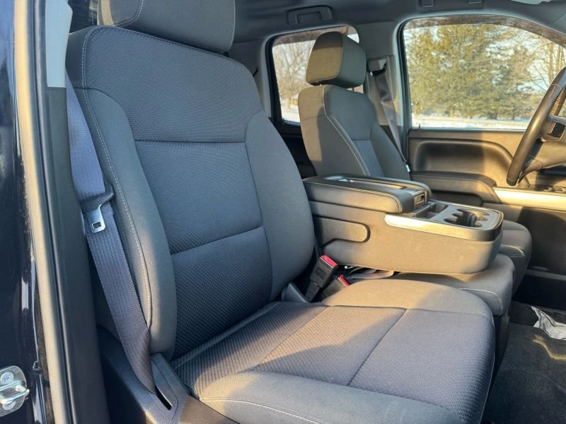 2015 Chevrolet Silverado 2500 HD Double Cab Pickup