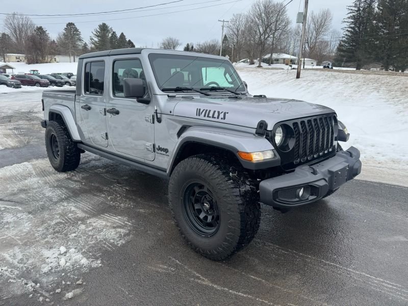 2021 Jeep Gladiator Pickup