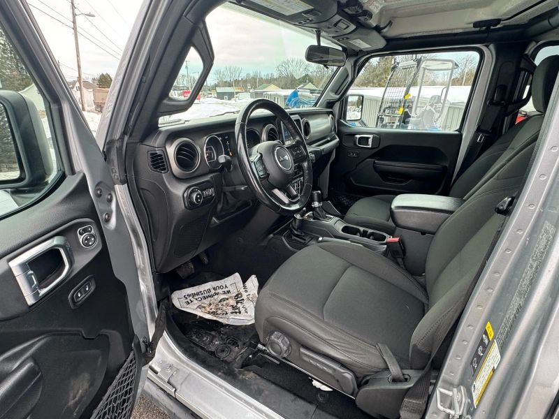 2021 Jeep Gladiator Pickup