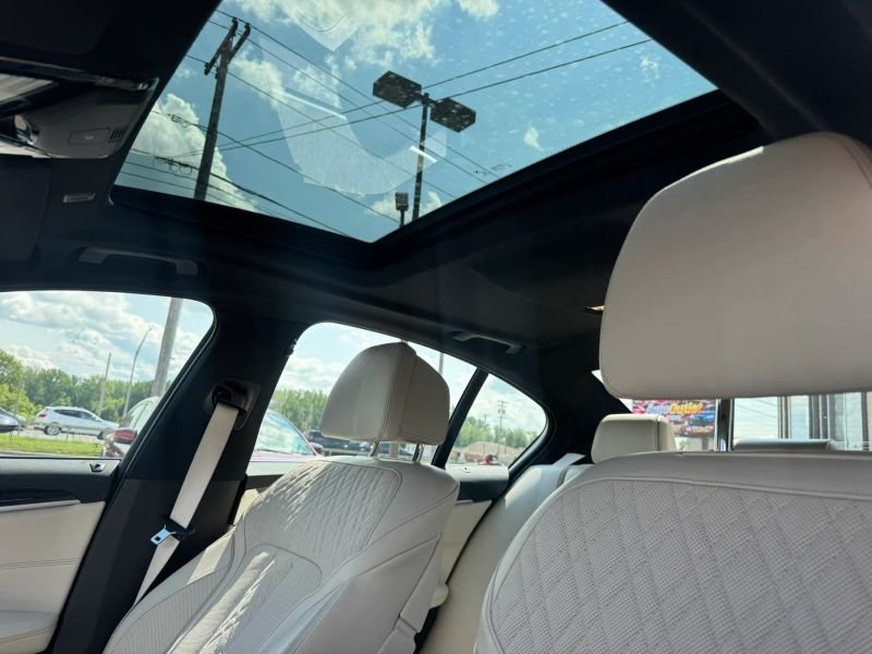 2019 BMW 5 Series Sedan