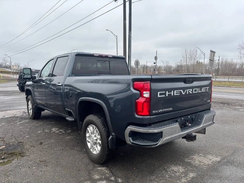 2020 Chevrolet Silverado 2500 HD Crew Cab Pickup