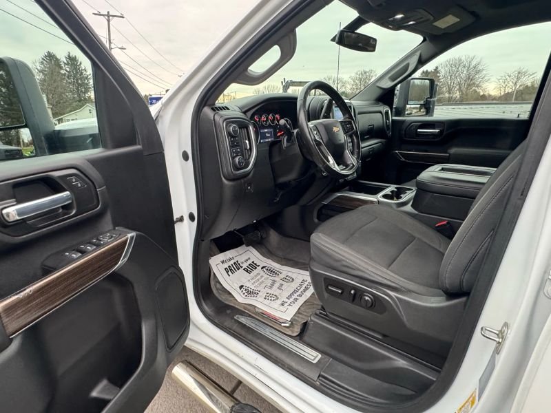 2021 Chevrolet Silverado 2500 HD Crew Cab Pickup