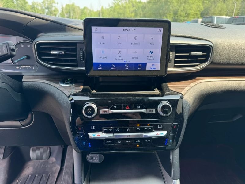 2021 Ford Explorer SUV