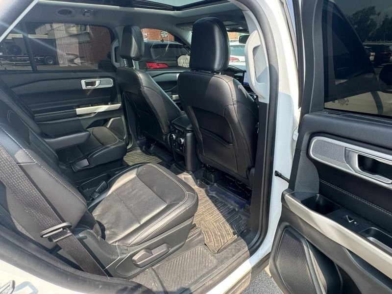 2021 Ford Explorer SUV
