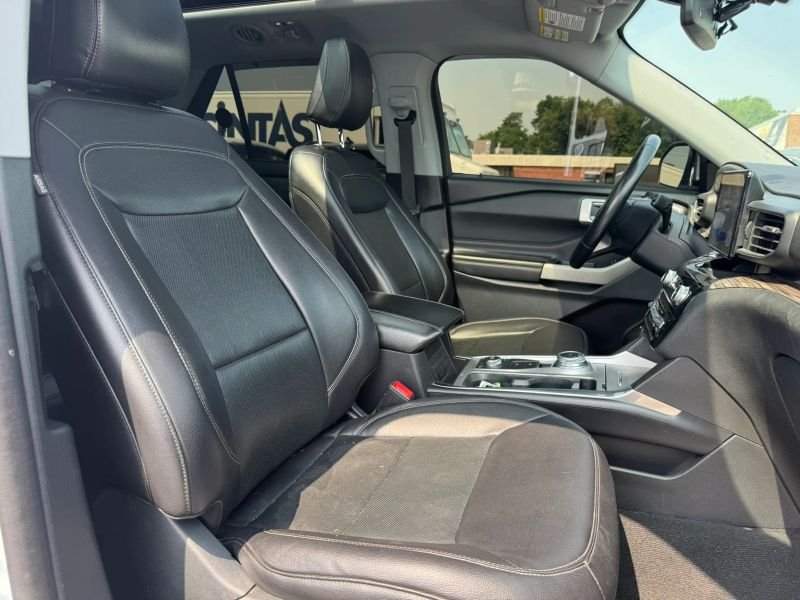 2021 Ford Explorer SUV