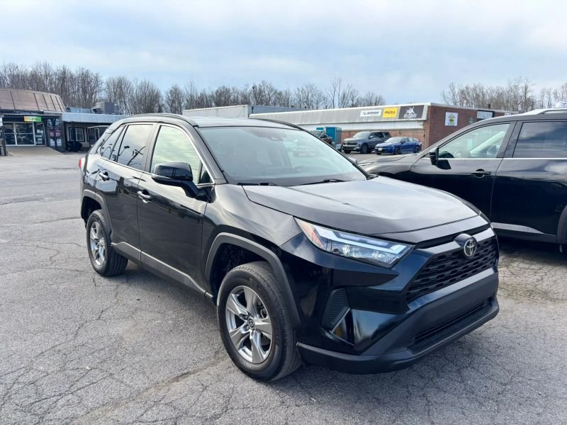 2025 Toyota RAV4 SUV