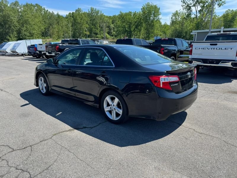 2013 Toyota Camry Sedan