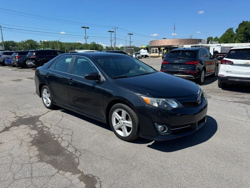 2013 Toyota Camry Sedan