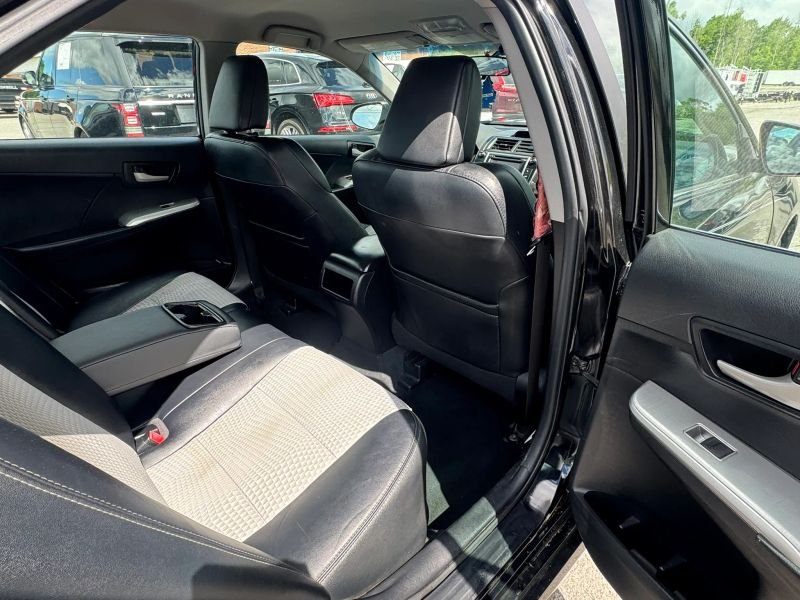 2013 Toyota Camry Sedan