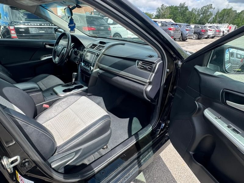 2013 Toyota Camry Sedan