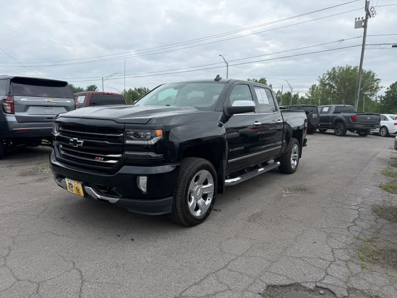 2017 Chevrolet Silverado 1500 Crew Cab Pickup