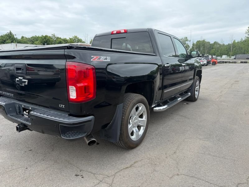 2017 Chevrolet Silverado 1500 Crew Cab Pickup