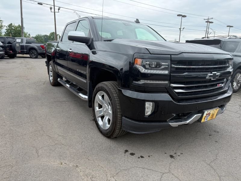 2017 Chevrolet Silverado 1500 Crew Cab Pickup