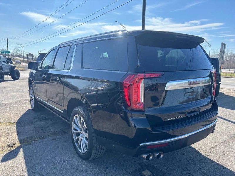 2022 GMC Yukon XL SUV