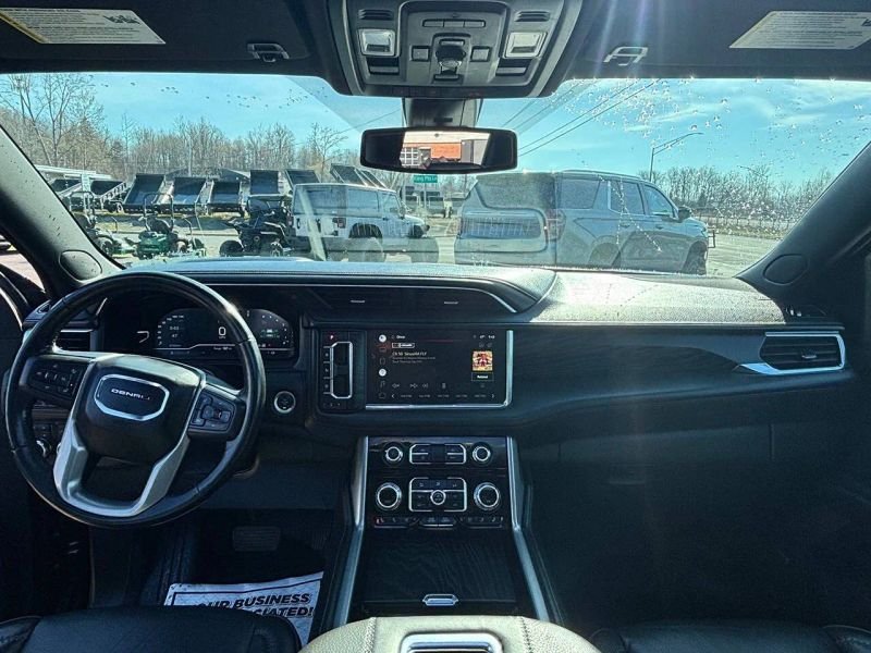 2022 GMC Yukon XL SUV