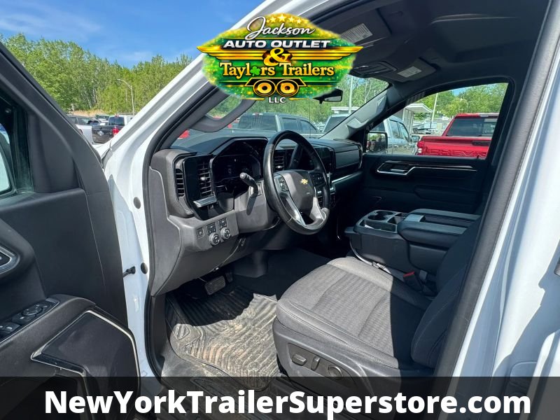 2023 Chevrolet Silverado 1500 Crew Cab Pickup