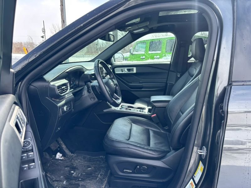 2020 Ford Explorer SUV