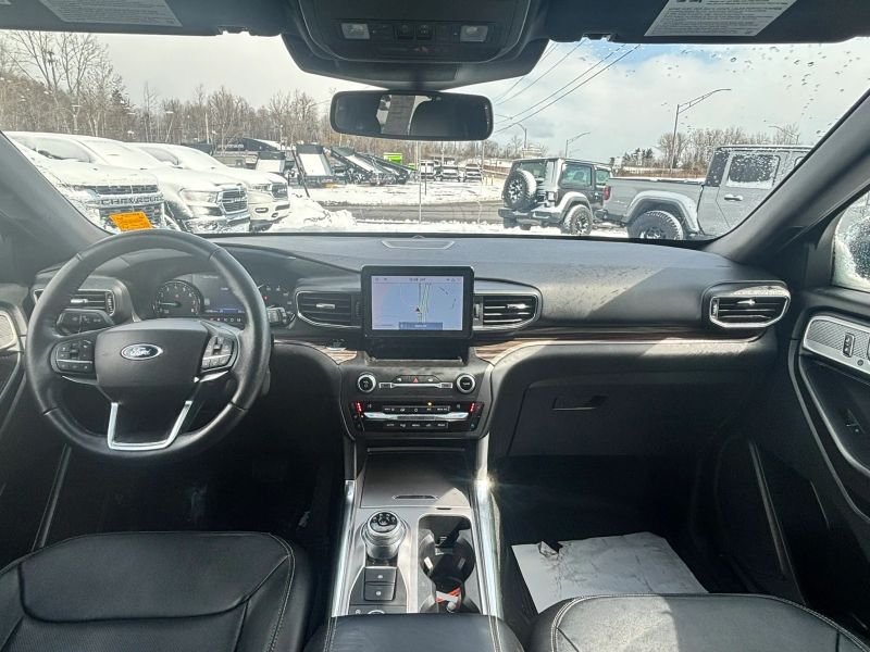 2020 Ford Explorer SUV