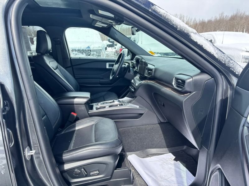 2020 Ford Explorer SUV