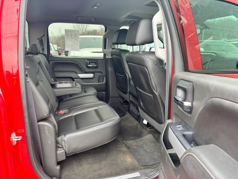 2015 Chevrolet Silverado 1500 Crew Cab Pickup