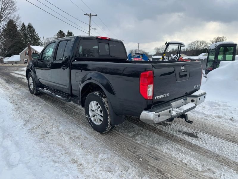 2016 Nissan Frontier Crew Cab Pickup