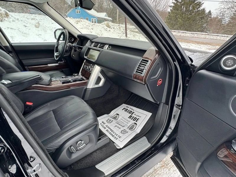 2017 Land Rover Range Rover SUV
