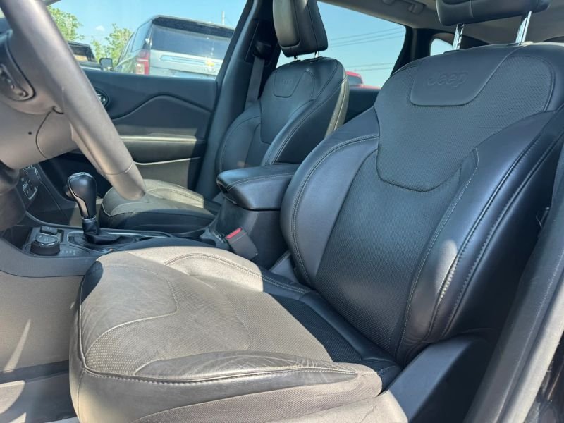 2021 Jeep Cherokee SUV