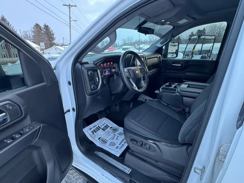 2022 Chevrolet Silverado 2500 HD Crew Cab Pickup