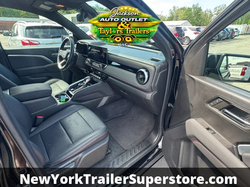 2023 Chevrolet Colorado Crew Cab Pickup