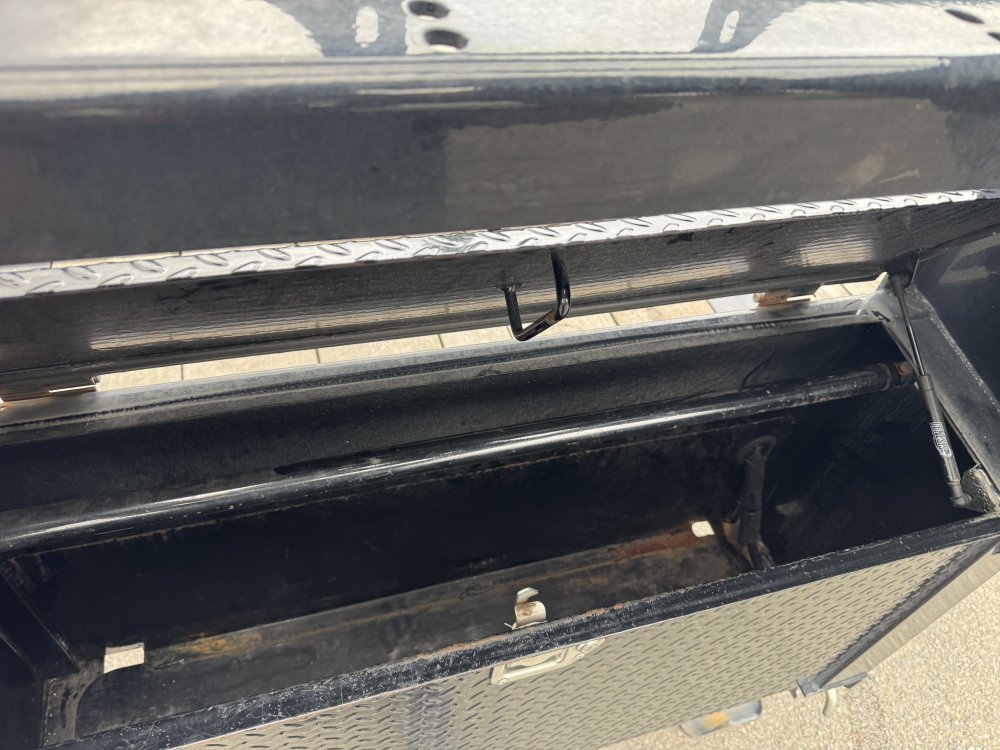 MAXX-D 8.5x40 25,990 Gooseneck