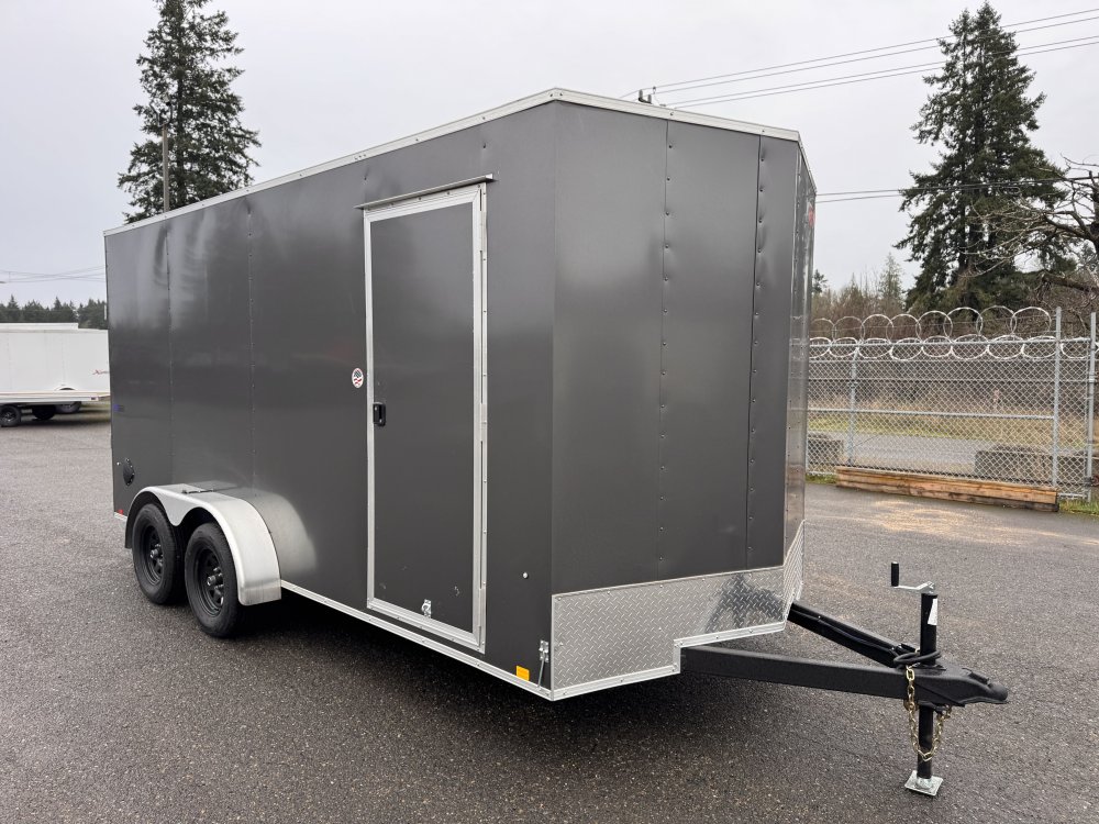 Mirage 7x16 7,000 Enclosed