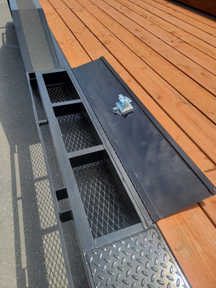 Versatile 7x20 9,999 Deck In-Between