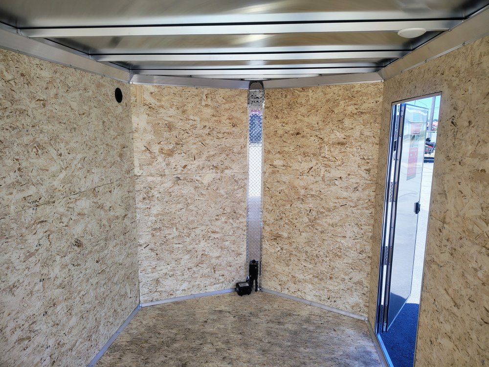 ALCOM 7x14 7,000 Enclosed