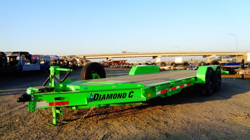 Diamond C 7x20 14,900 Flatbed