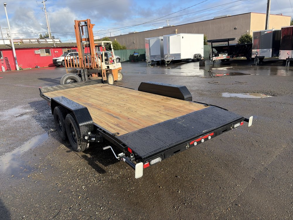 Maxx-D 7x18 7,000 Deck In-Between