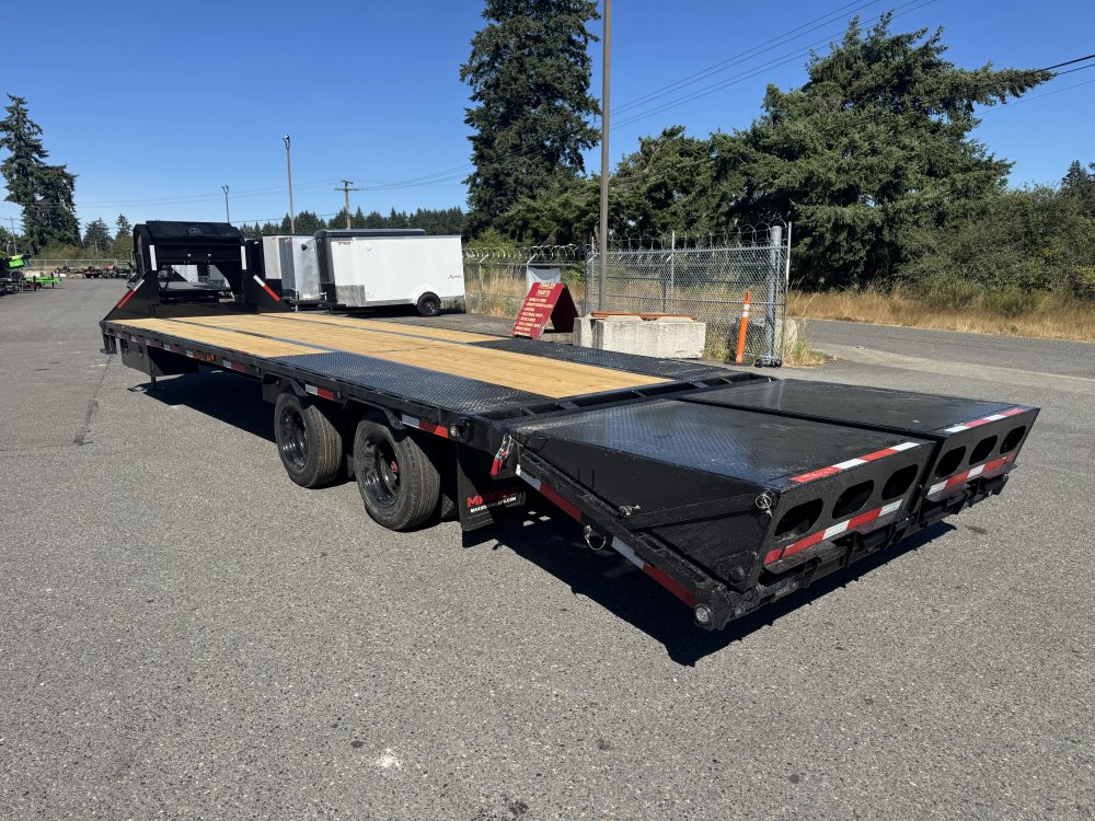 MAXX-D 8.5x30 40,000 Gooseneck