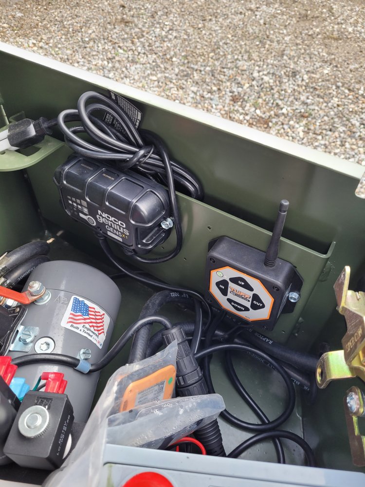 Maxx-D 8.5x24 17,500 Tilt