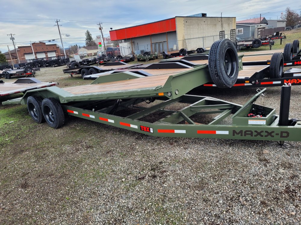 Maxx-D 8.5x24 17,500 Tilt