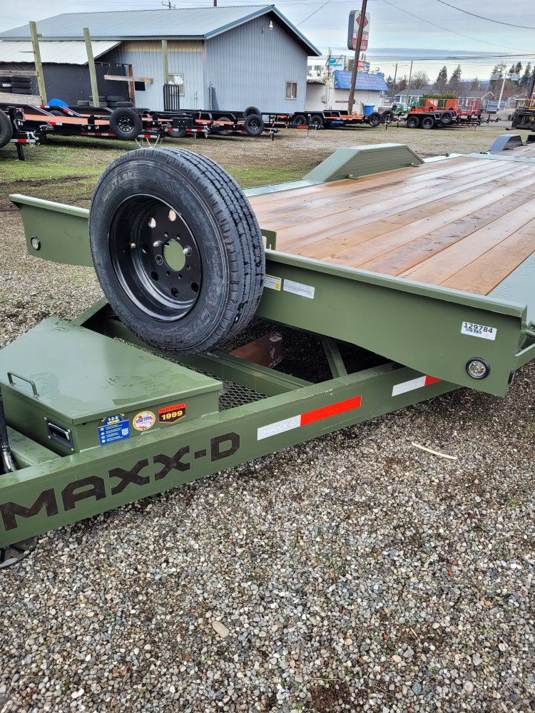 Maxx-D 8.5x24 17,500 Tilt