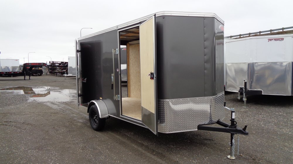 Mirage 6x12 2,990 Enclosed