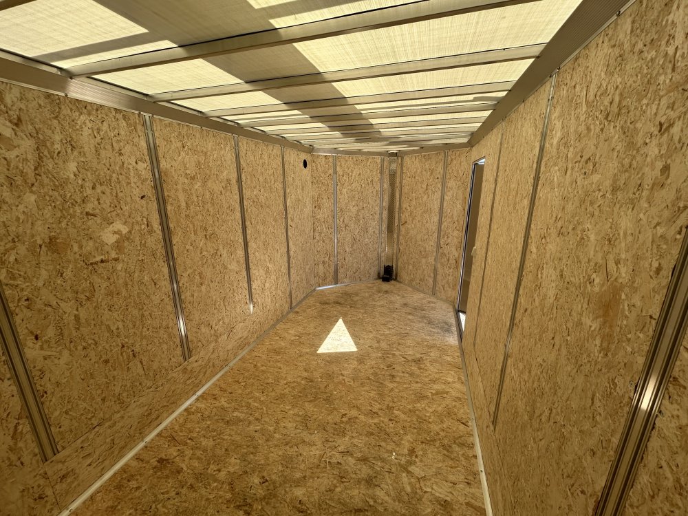 Xpress 7x14 7,000 Enclosed