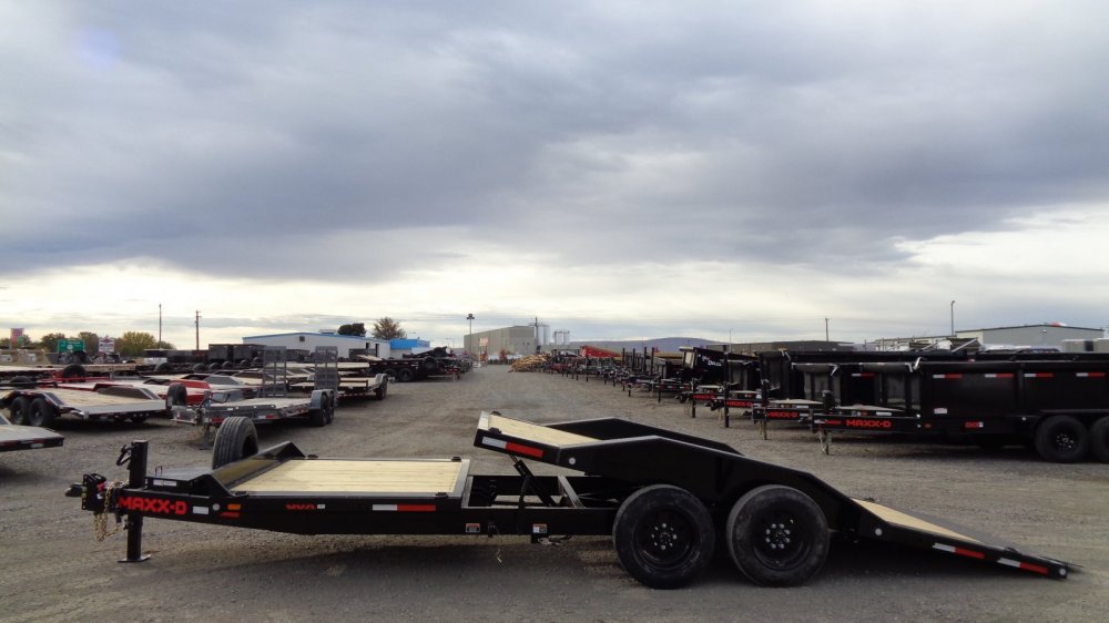 MAXX-D 8.5x24 17,500 Tilt