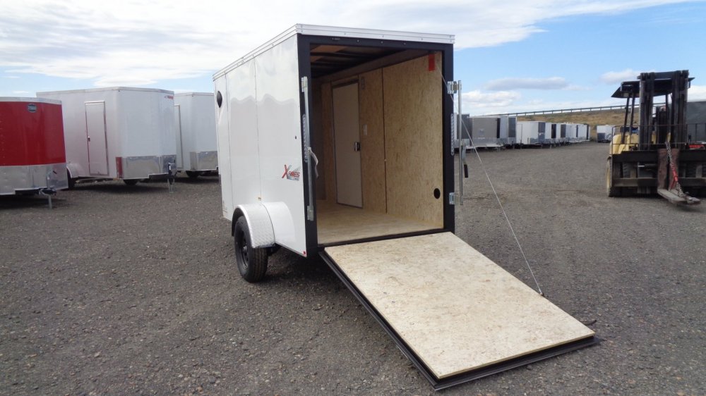 Mirage 5x10 2,990 Enclosed
